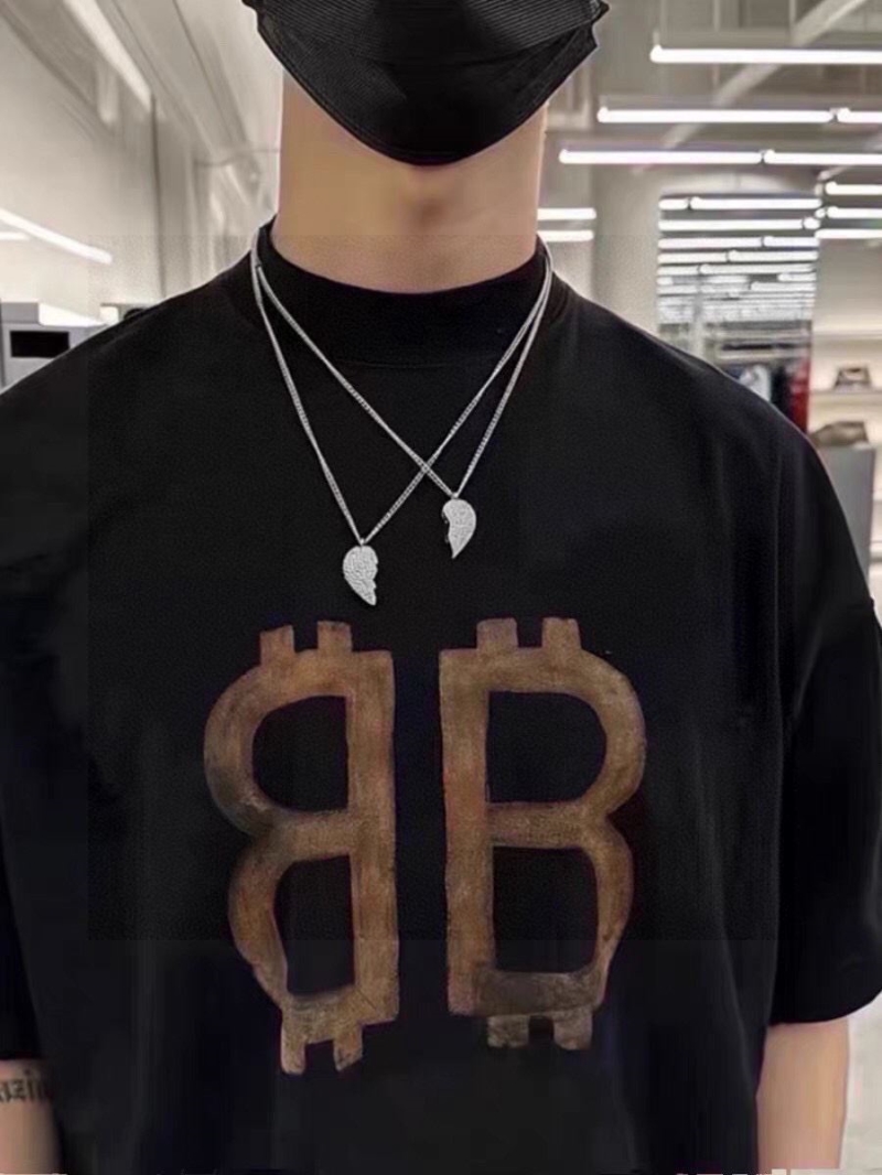 Ba1en*iaga necklaces